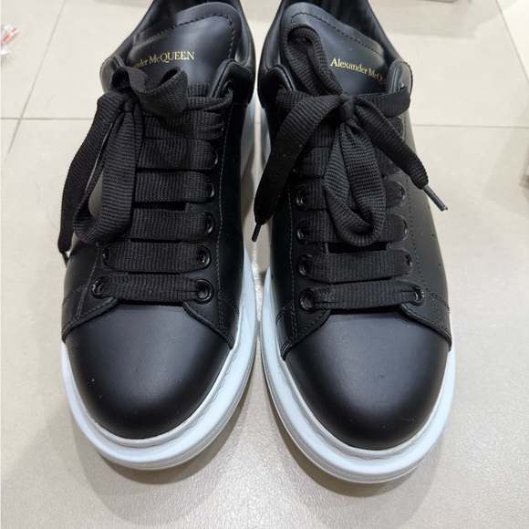 Alexander McQueen Shoes - Alexander McQueen Women’s Leather Sneakers
